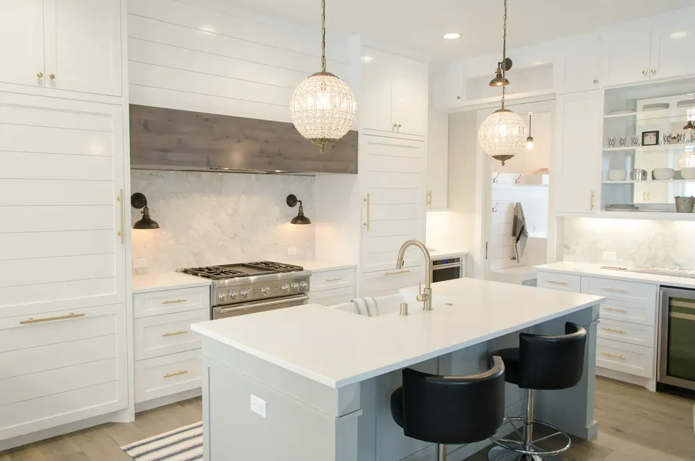 Choosing the Right Lighting Fixtures for Your Kitchen