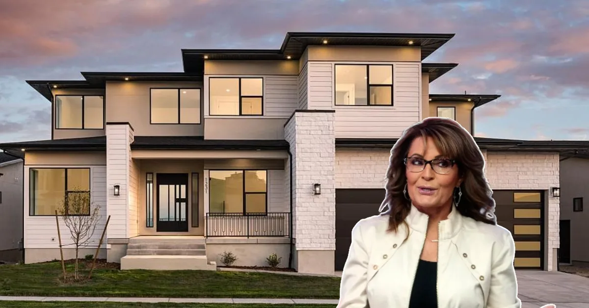 Sarah Palin House luxury estate in Scottsdale, Arizon,a featuring desert mountain views, swimming pool, and expansive outdoor living spaces